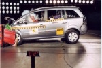 Opel Zafira Crash Test