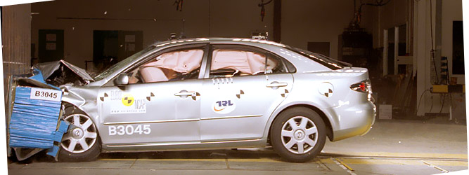 Компания EuroNCAP разбила при очередных тестах 15 новеньких авто