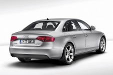 Новая Audi A4
