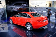 Новая Audi A4 1.8 T