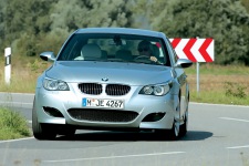 BMW M5 в движении