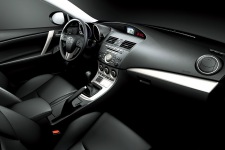 Салон новой Mazda3 хэтчбек