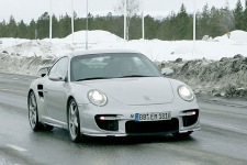 Обновлённый Porsche 911 GT2
