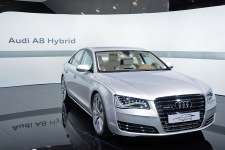 Женева 2010: Audi A8 Hybrid