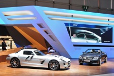 Mercedes SLS AMG Safety Car и E Cabrio