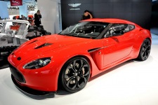 Франкфурт 2011: Aston Martin V12 Zagato Concept