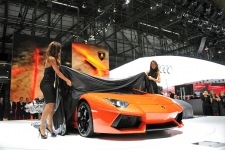 Женева 2011: Lamborghini Aventador LP700-4